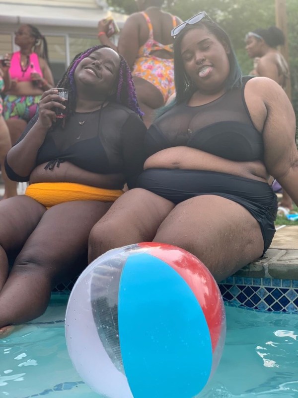 8A40584F-98FC-4DA4-AACA-61B6165823D4